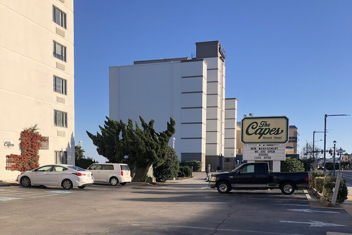 Hotel 4 of 37
