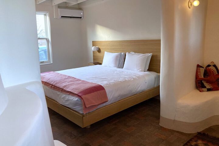 Room 15 of 75