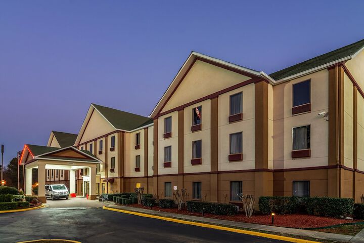 Hotel 4 of 30
