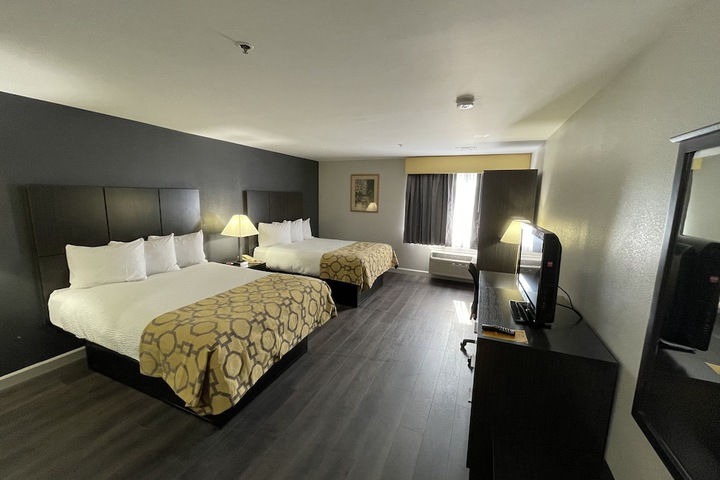 Room 27 of 36