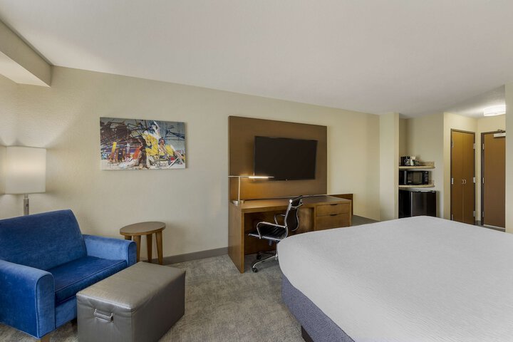 Room 26 of 35