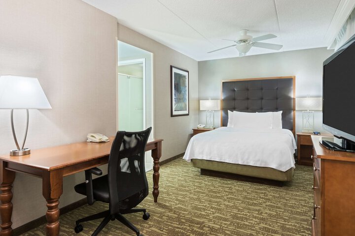 Homewood Suites by Hilton Holyoke-Springfield / North