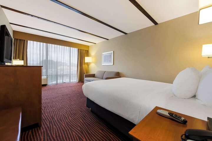 Best Western Executive Hotel of New Haven - West Haven