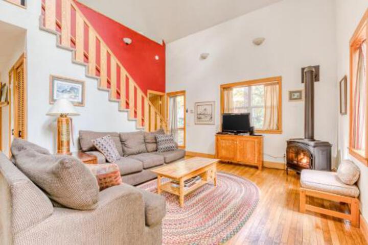 Wildwood Cabin