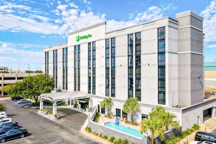 Holiday Inn Alexandria - Downtown by IHG