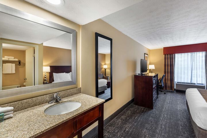Room 41 of 58