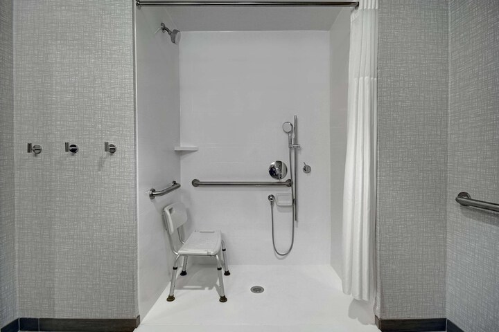 Hampton Inn Cave City KY