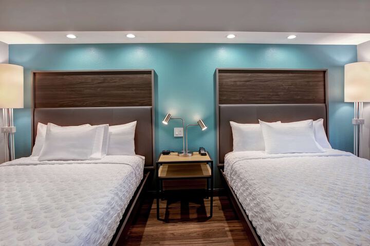 Tru by Hilton Oxford