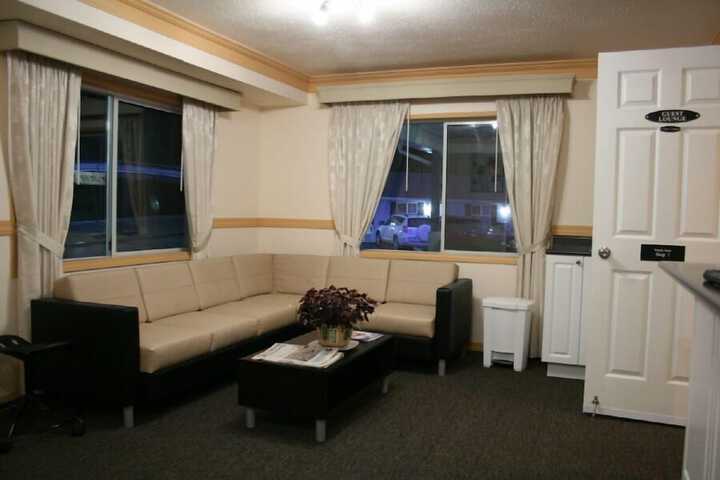 Heritage Inn