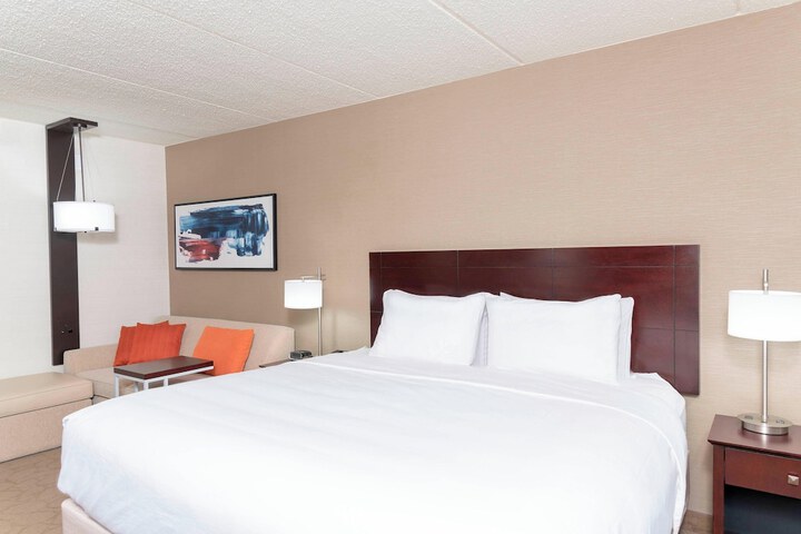 Room 20 of 40