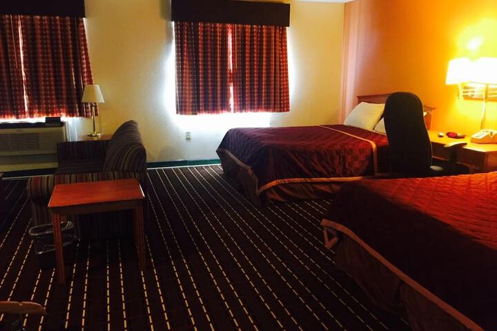 Texas Inn & Suites