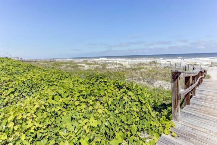 Beach 45 of 57