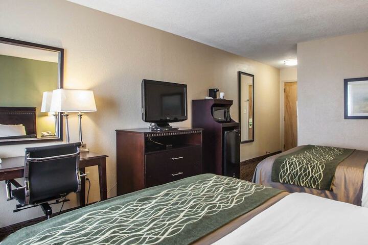 Room 17 of 24