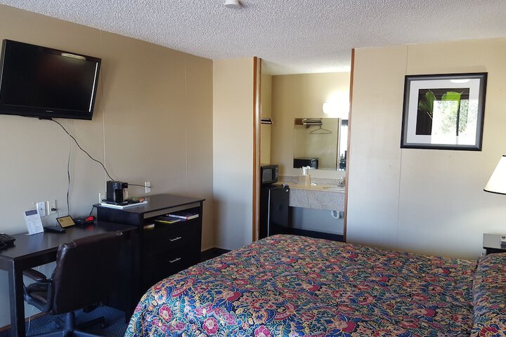 Room 20 of 26