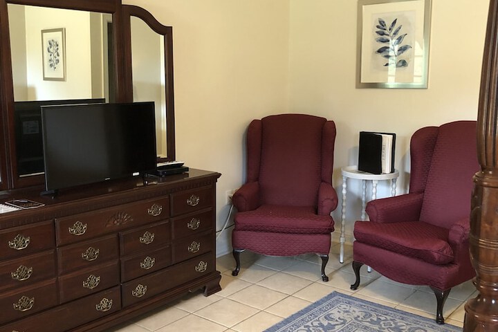 Greenwood Plantation B & B