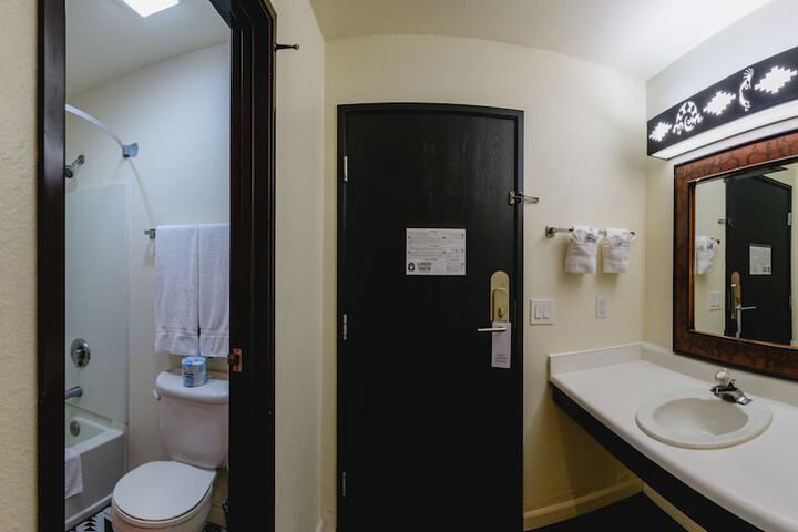 Room 47 of 110