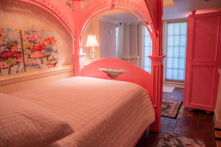 Room 14 of 40