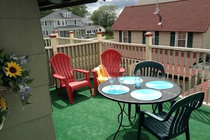 Island Guest House B & B
