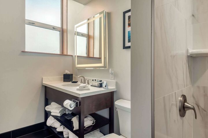 The Courthouse Hotel an Ascend Collection Hotel