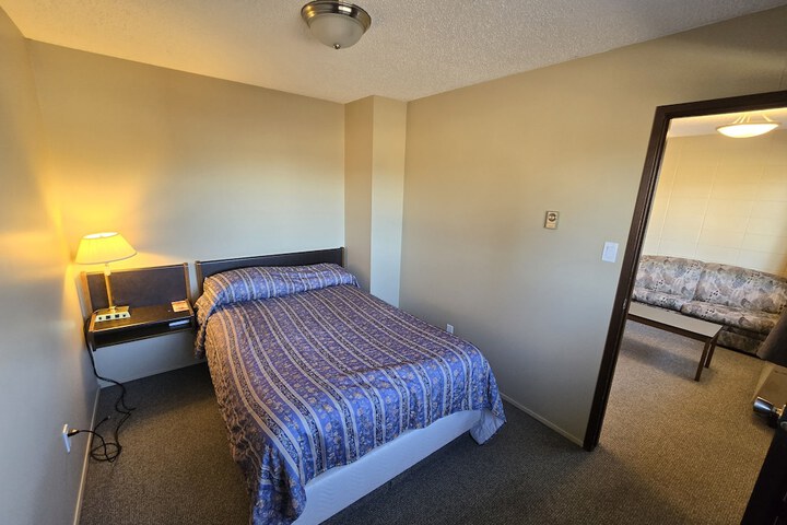 Room 25 of 54