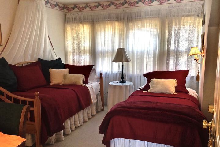 Room 18 of 71