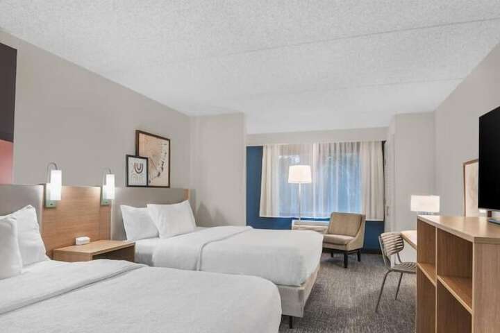 Room 7 of 15