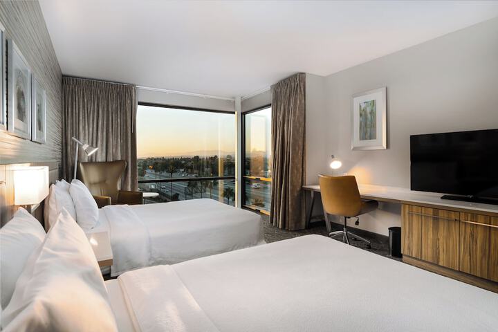 Room 22 of 63