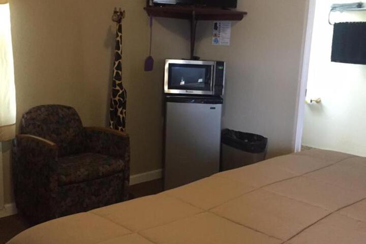 Highland Court Motel