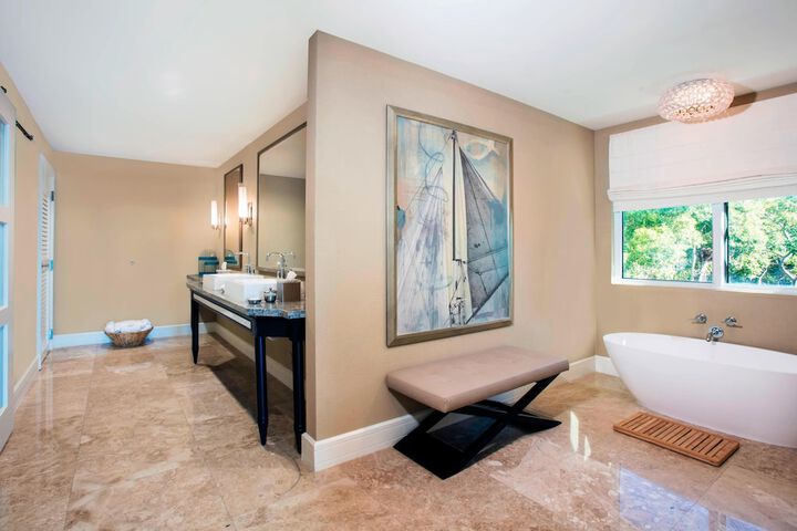 Playa Largo Resort & Spa Autograph Collection