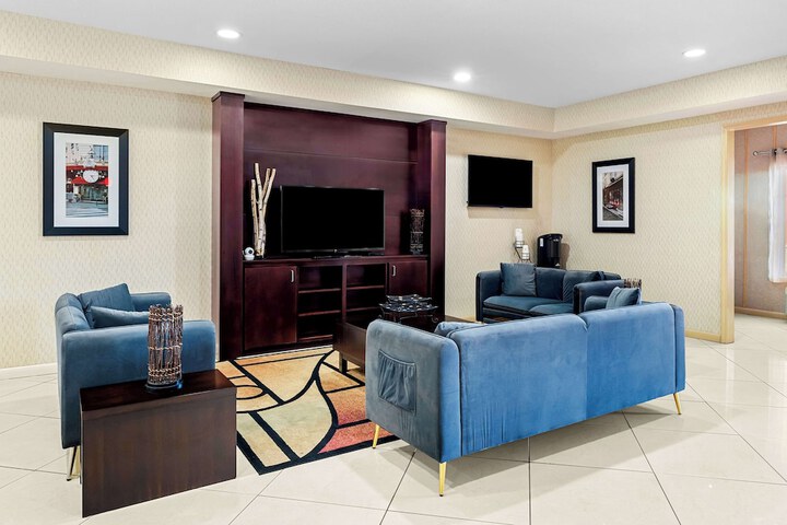 Best Western Plus Magee Inn & Suites