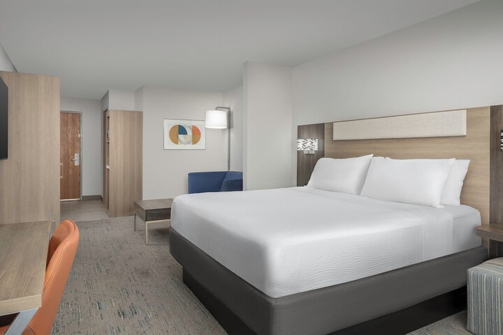 Holiday Inn Express & Suites Superior by IHG