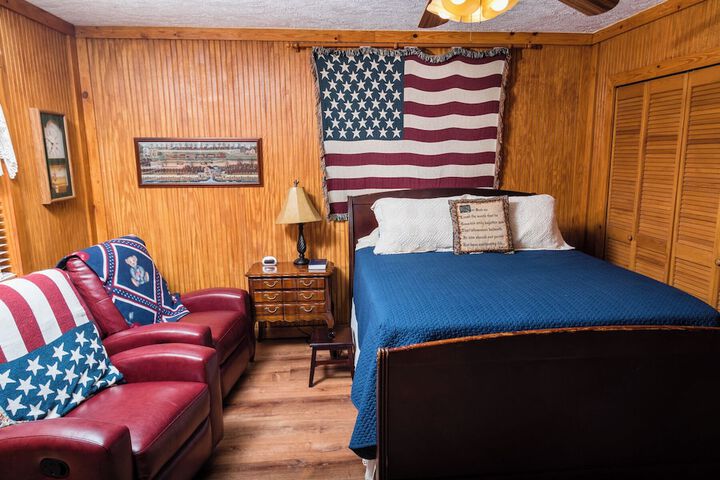Mountain Aire Cottages Inn & Glamping