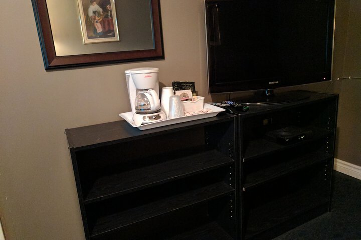 Room 26 of 40