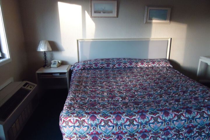 Room 18 of 20
