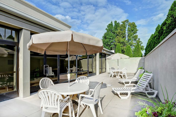 Terrace/Patio 39 of 40
