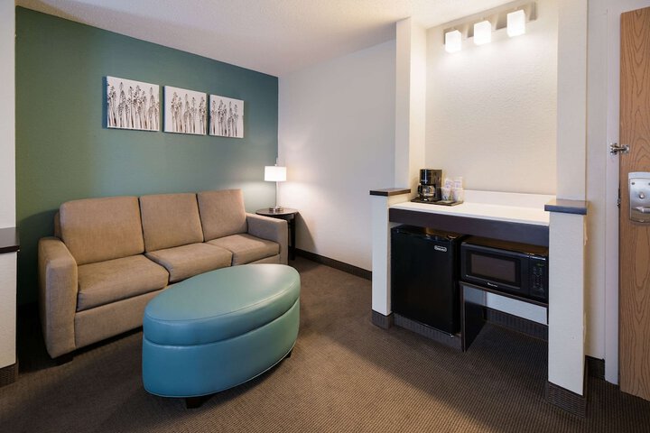 Room 20 of 31