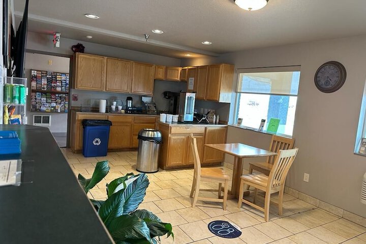 Greeley Valley Lodge