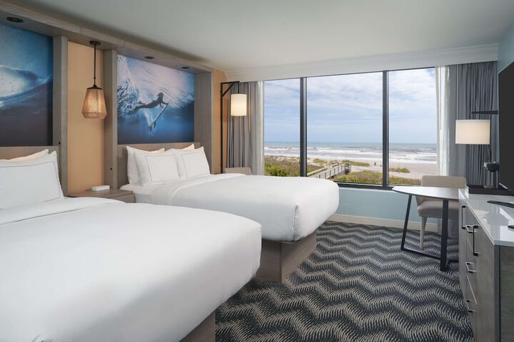 Room 32 of 81
