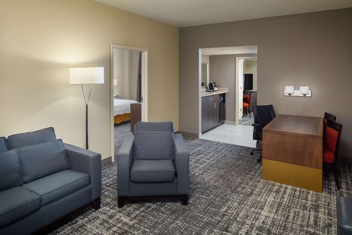 Room 18 of 32