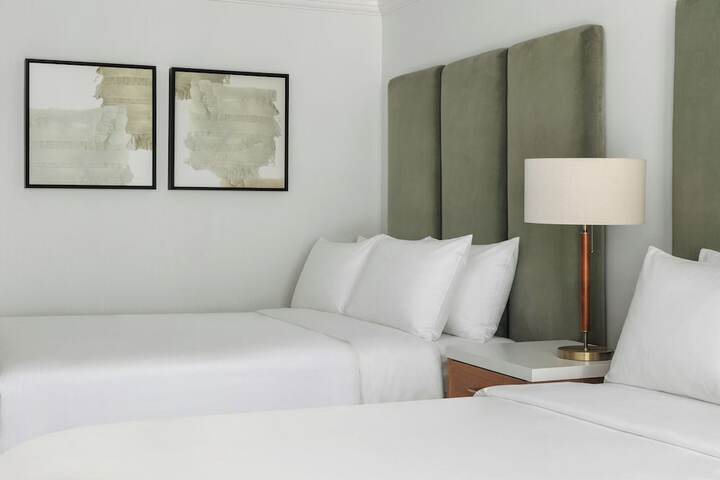 Chelsea Hotel Toronto