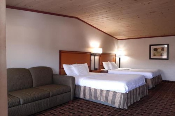 Room 20 of 25