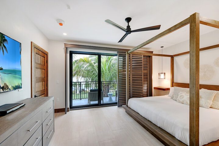 Room 43 of 101