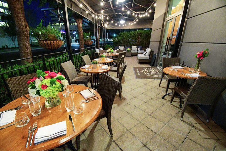 Dining 62 of 91