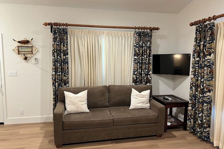 Room 41 of 50