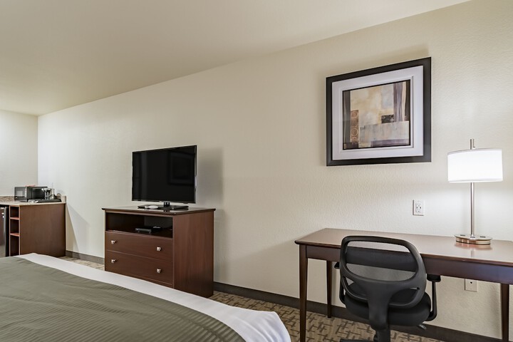 Room 32 of 51