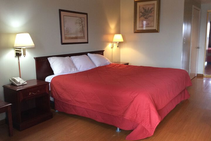 Room 14 of 46