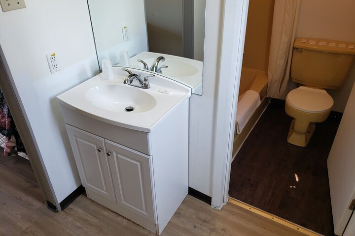 Room 20 of 20