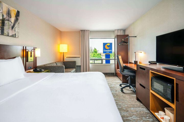 Room 48 of 64