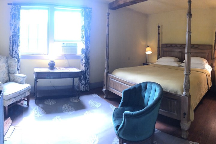 Room 30 of 45