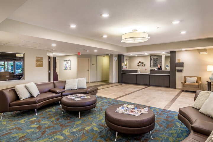 Hotel Interior 25 of 60